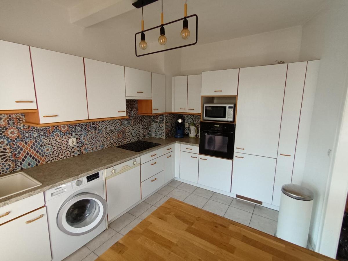 Logis Le 18 Rose Apartment Strasbourg Bagian luar foto